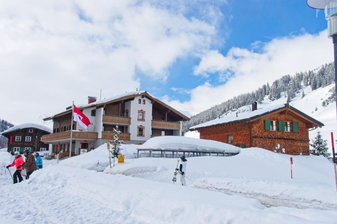 Gasthaus & Pension Alphorn Lech am Arlberg Exterior photo